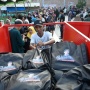 Hanya Rp 5.000 Warga Bekasi Dapat Paket Sembako Lengkap Dari Relawan Sandiaga Uno