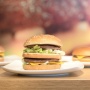 Punya Banyak Varian, Gimana Cara Burger Master Tidak Salah Dalam Membuat Pesanan Pembeli?