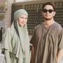 Syahnaz Sadiqah Ingin Berhijab Usai Pulang Umrah, Tuai Cibiran: Suami Mau Nyaleg Jadi Akting