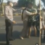 Ditegur Tak Pakai Helm, Oknum TNI di Sikka Hampir Adu Jotos dengan Polisi