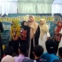 Detik-detik Perempuan Meninggal Saat Lantunkan Selawat, Tiba-tiba Ambruk di Panggung