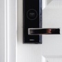 Ingin Memasang Smart Door Lock? Ketahui Dulu Kelebihan dan Kekurangannya!