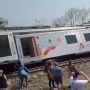 Daftar Perjalanan Kereta Api yang Operasionalnya Terdampak Anjloknya Argo Semeru