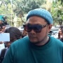 Virgoun dan Pihak Label Mangkir, Sidang Gugatan Pengalihan Royalti Lagu Inara Rusli Ditunda