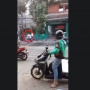 Tawuran Siswa SMP di Pondok Pinang Sukses Dibubarkan Emak-emak, Netizen: Terbukti Sebagai Ras Terkuat di Bumi
