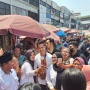 Lihat Pedagang di Kebayoran Lama Jaksel Jualan di Emperan, Kaesang Tebar Janji soal Relokasi Pasar