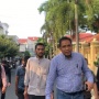 Gerak Gerik Firli Bahuri Selama Rumah di Bekasi Digeledah Polisi, Biasa Saja Sambil Duduk Santai