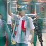 Resmi Bebas dari Lapas Salemba, Agenda Eks Jubir FPI Munarman Hari Pertama Fokus ke Keluarga di Rumah