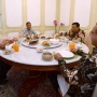 Jokowi Makan Siang Bareng 3 Capres, PDIP Anggap Jadi Peringatan ke Ganjar-Anies: Kamu Akan Hadapi Kekuatan Besar