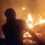 Gunung Penanggungan Terbakar, Petugas Berjibaku Padamkan Api