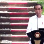 Ironis, Jokowi Pamer Fotonya Ada di Koran Luar Negeri, Tapi  Isi Artikelnya Bahas MK hingga Gibran
