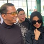 Adab Doddy Sudrajat Asyik Wawancara Depan Makam Vanessa Angel Disorot: Udah Tua Nggak Waras