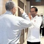 Anak Buah Bilang Kondisi Luhut Terus Membaik, Kapan Pulang?