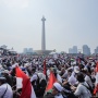 Lautan Manusia Padati Monas Saat Aksi Damai Bela Palestina