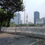 Separator Beton hingga Kawat Berduri Hiasi Jalan Medan Merdeka Barat Jelang Putusan MKMK Sore Ini