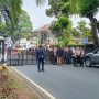 Jelang Pengundian Nomor Urut Capres-Cawapres, Jalan Depan Kantor KPU Ditutup