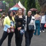 Tampil All Out, Outfit Penonton Ini Capai Ratusan Juta
