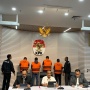 Usai Terjaring OTT, KPK Resmi Tahan Kajari Bondowoso Puji Triasmoro Dkk