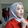 Okie Agustina Mencibir Gunawan Dwi Cahyo yang Aji Mumpung Rilis Lagu di Tengah Proses Cerai: Bisa Nyanyi Dia?