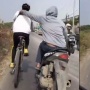 Penting untuk Tetap Waspada saat Bersepeda, Jangan Sampai Alami Nasib Seperti Ini