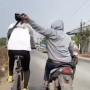 Viral Modus Pura-pura Kecelakaan Incar Pesepeda di Jaktim, Polisi Turun Tangan