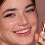 5 Trik Makeup Terlihat Soft Glam, Enggak Cakey Apalagi Longsor!