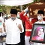 Warganet Saling Serang Soal Misteri Absennya Sosok Iriana di Pemakaman Ibunda Jokowi
