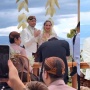 Momen Bunga Citra Lestari dan Tiko Aryawardhana Pamer Cincin Nikah: Senyum Sumringah