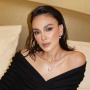 5 Artis Dapat Lemparan Bunga dari Pengantin, Luna Maya Malu-Malu Tangkap Buket BCL
