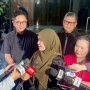 Gelar Safari Politik Ke Jabar-Jateng Demi Kemenangan Suami, Siti Atiqoh: Bukan Sekedar Kampanye