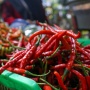 Harga Pangan Hari Ini: Cabai Turun Tajam, Bawang dan Beras Naik