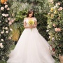 Cantik Pakai Gaun Pengantin, Fuji: Bismillah...
