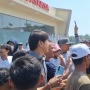 Detik-detik  Shin Tae-yong Diserbu Bocah Sampai Emak-emak untuk Rebutan Foto