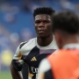 Sektor Belakang Dihantam Badai Cedera, Aurelien Tchouameni Siap Jadi Bek Dadakan Real Madrid