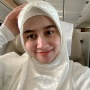 Lyia Eks Trio Macan Mulai Tampil Tertutup Sejak Pulang Umrah, Mulai Konsisten Berhijab?