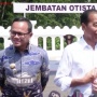 Senyum Jokowi Merekah Saat Ditanya Dasi Kuning dan Golkar