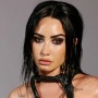 Bikin Gempar Penggemar, Demi Lovato Umumkan Resmi Bertunangan dengan Musisi Jutes