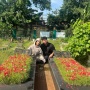 Fuji Tak Pakai Hijab Ziarah ke Makam Vanessa Angel, Adabnya Jadi Omongan