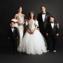 Nia Ramadhani dan Ardi Bakrie Unggah Foto Keluarga, Warganet Malah Singgung Old Money Family