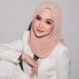 Tatapan Mata Sedih Ria Ricis di Momen Umrah Jadi Sorotan, Pikirkan Isu Keretakan Rumah Tangganya?