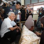Kunjungi Sukoharjo, Ganjar Ngaku Siap Bantu Majukan Industri Batik Tradisional