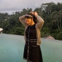 Ikut Kaesang Pangarep Kopdar PSI, Erina Gudono Tampil Effortless dengan Crop Top: Segini Harga Outfitnya