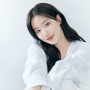 Lee Naeun Gercep Klarifikasi Usai Digosipkan Pacaran dengan Pesepak Bola Lee Kang In