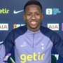 Pape Matar Sarr Teken Kontrak Baru di Tottenham Hotspur hingga 2030