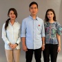 Foto Bareng Pendukung, Selvi Ananda Pakai Anting Mewah dari Brand Favorit Artis: Harganya Nyaris 30 Kali UMR Solo!