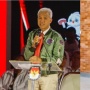 Adu Keren Presiden Jokowi vs Ganjar Pranowo Saat Pakai Jaket Bomber, Punya Siapa Paling Mahal?