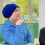 Adu Gaya Hijab Dewi Zuhriati vs Siti Atikoh, Ibu Fuji dan Alam Ganjar Cocok Besanan?