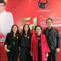 Rayakan HUT PDIP ke-51, Megawati Serahkan Beasiswa ke 11 Orang Ini