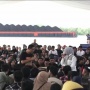 Tongkang Batu Bara Jadi Pemandangan Acara Desak Anies di Samarinda, Netizen: Mantap Viewnya