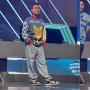 Momen Gibran Rakabuming Raka Live Bantu UMKM Jualan, Outfit Menggemaskannya Jadi Sorotan: Ternyata Produk Lokal!